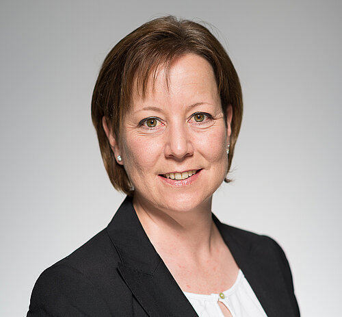Portrait Nadine Carrier